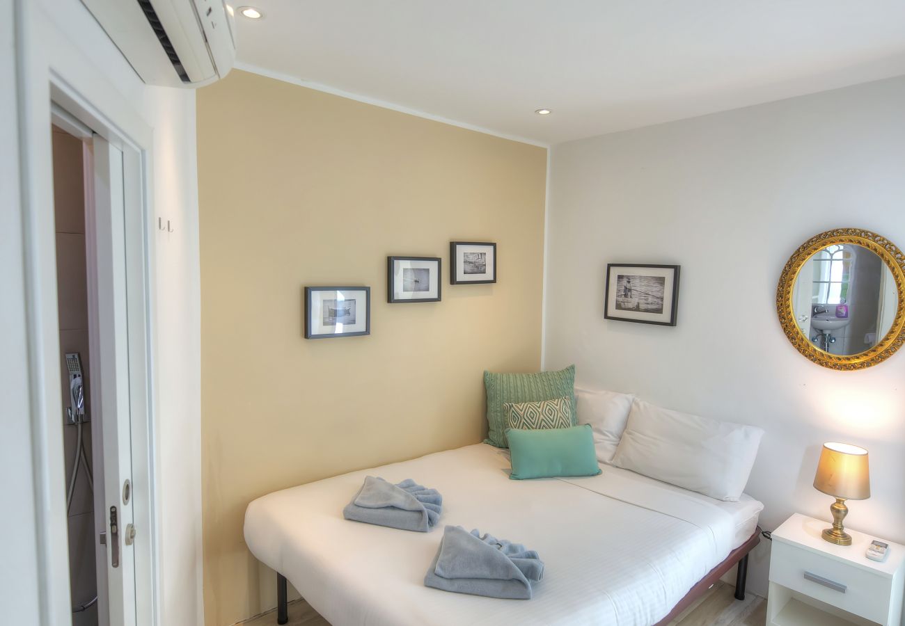 Casa en Hal Lija - Spacious Village Home with skylight EBAR1-1