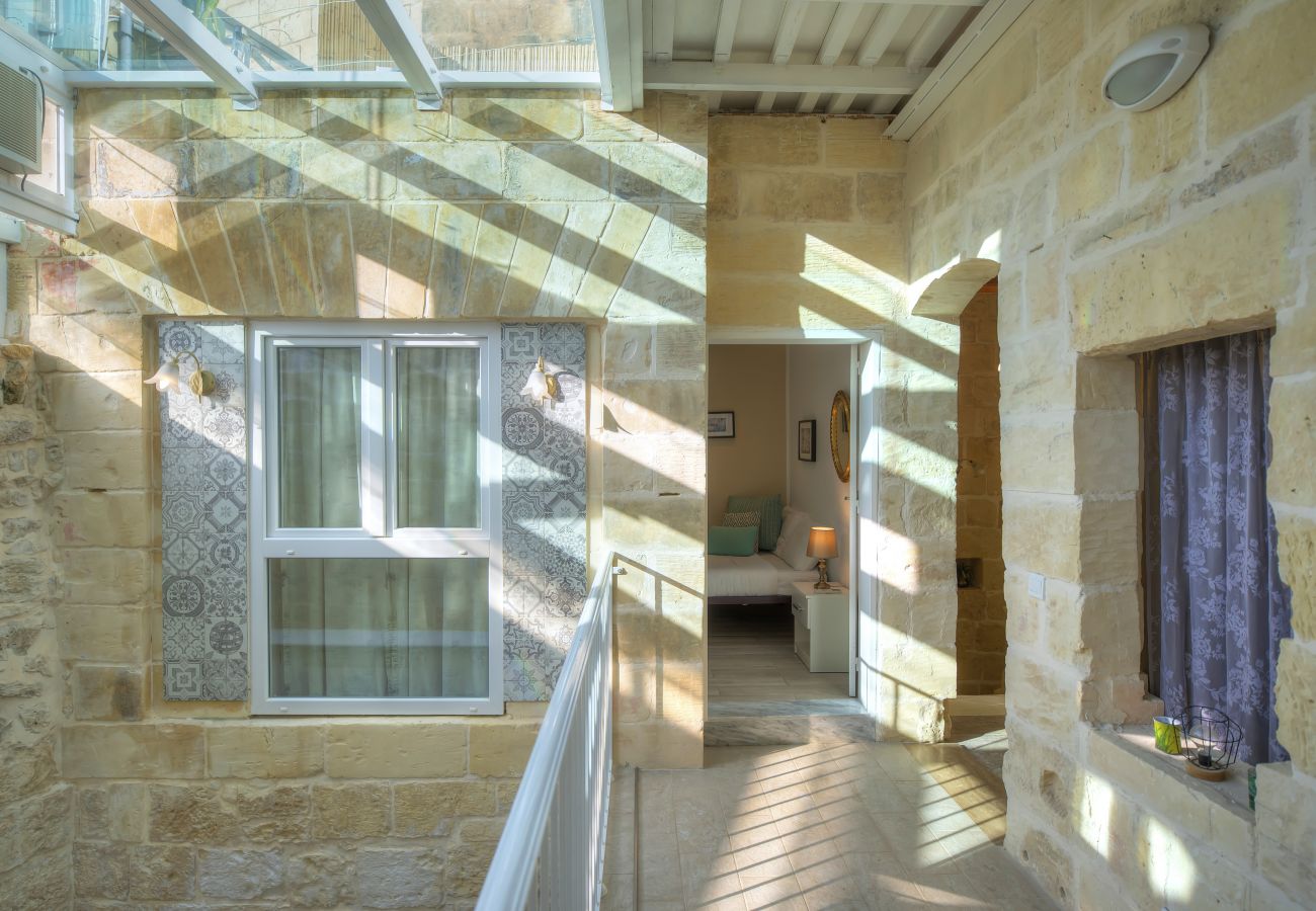 Casa en Hal Lija - Spacious Village Home with skylight EBAR1-1