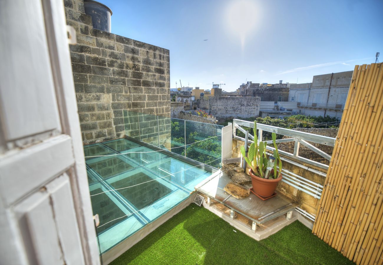 Casa en Hal Lija - Spacious Village Home with skylight EBAR1-1