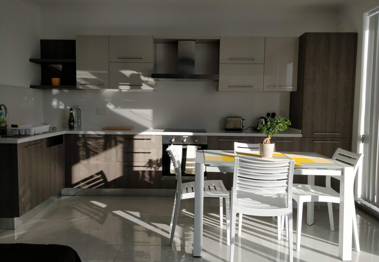 Apartamento en Marsaskala - Sea View Penthouse with large terrace IROM1-1