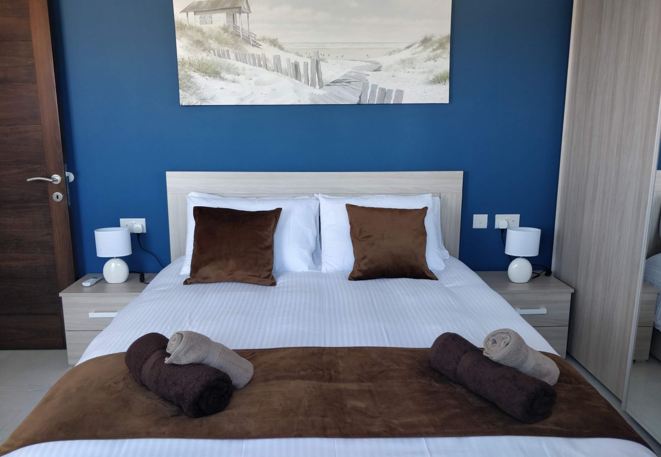 Apartamento en Marsaskala - Sea View Penthouse with large terrace IROM1-1