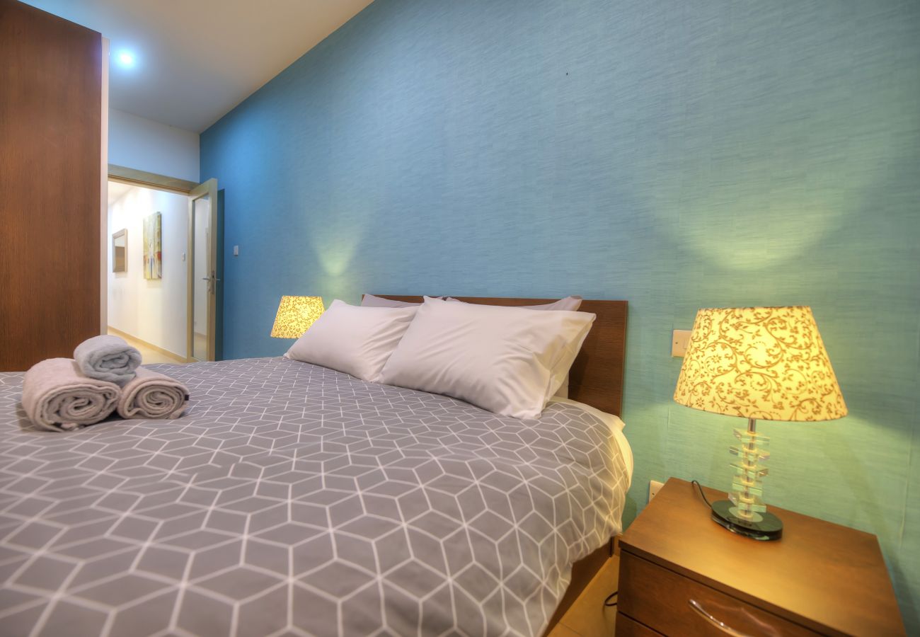 Apartamento en Sliema - Spacious 3bdm apartment with large terrace DDIF1-1