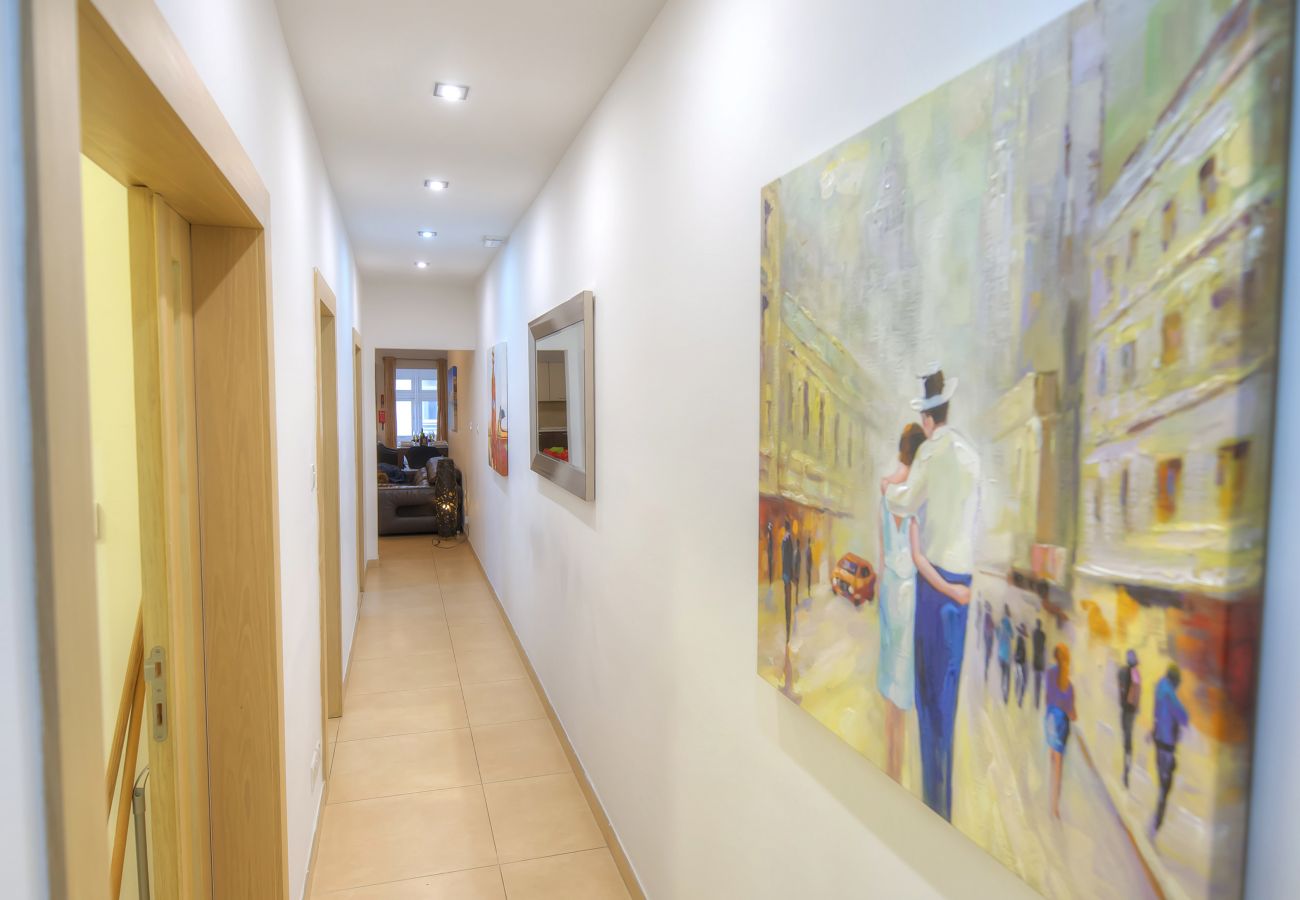 Apartamento en Sliema - Spacious 3bdm apartment with large terrace DDIF1-1