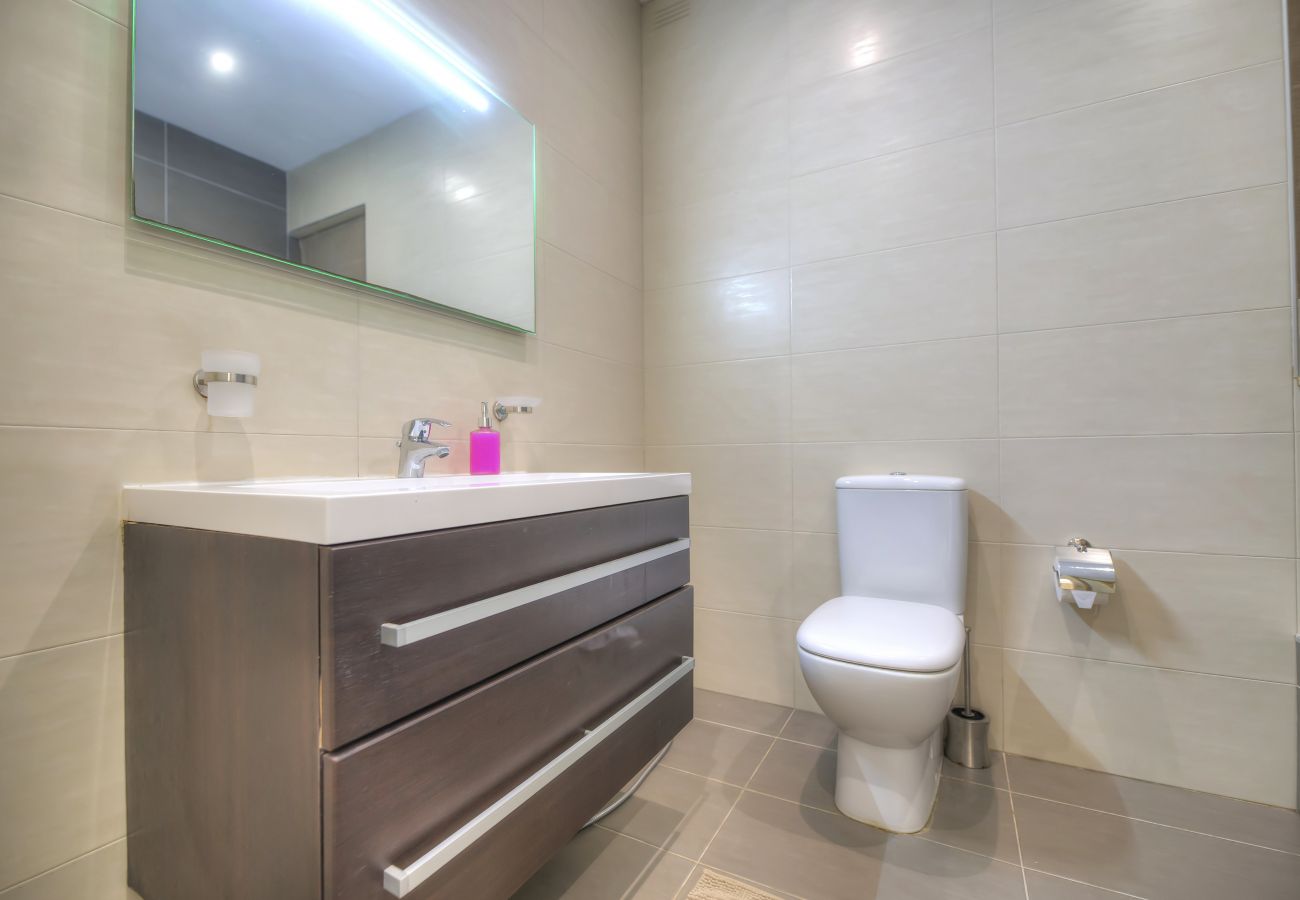 Apartamento en Sliema - Spacious 3bdm apartment with large terrace DDIF1-1