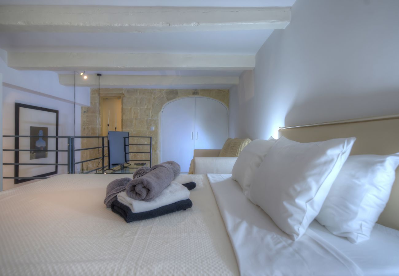 Apartamento en Valletta - Charming duplex apartment in ideal location RCAS1