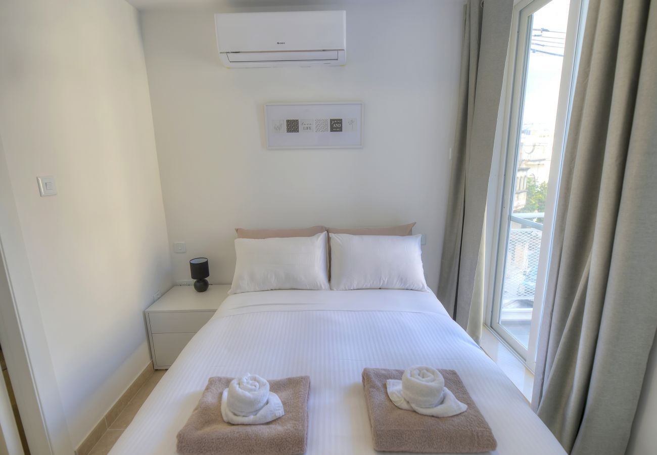 Apartamento en Gzira - Tastefully furnished 2 bedroom apartment DDIF1-2