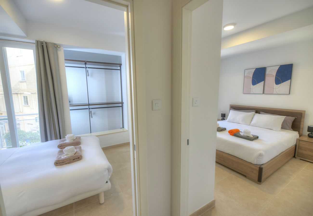 Apartamento en Gzira - Tastefully furnished 2 bedroom apartment DDIF1-2