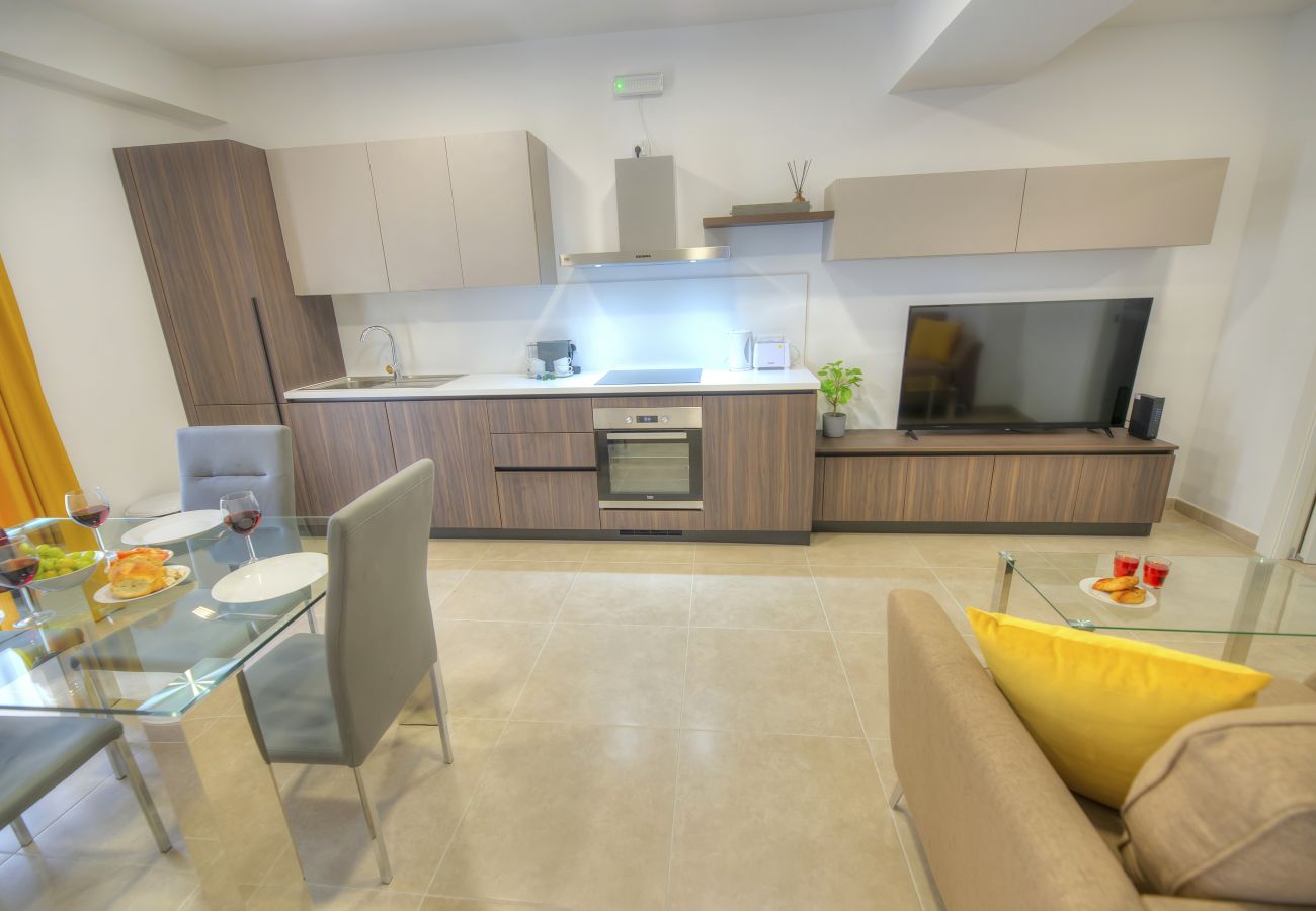 Apartamento en Gzira - Tastefully furnished 2 bedroom apartment DDIF1-2