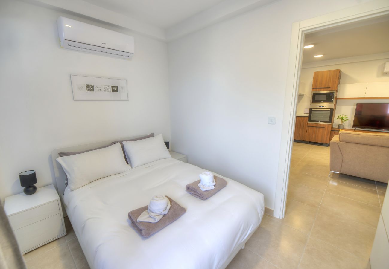 Apartamento en Gzira - Beautifully furnished 2 bedroom apartment DDIF1-3