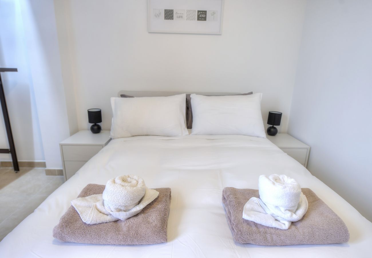 Apartamento en Gzira - Beautifully furnished 2 bedroom apartment DDIF1-3