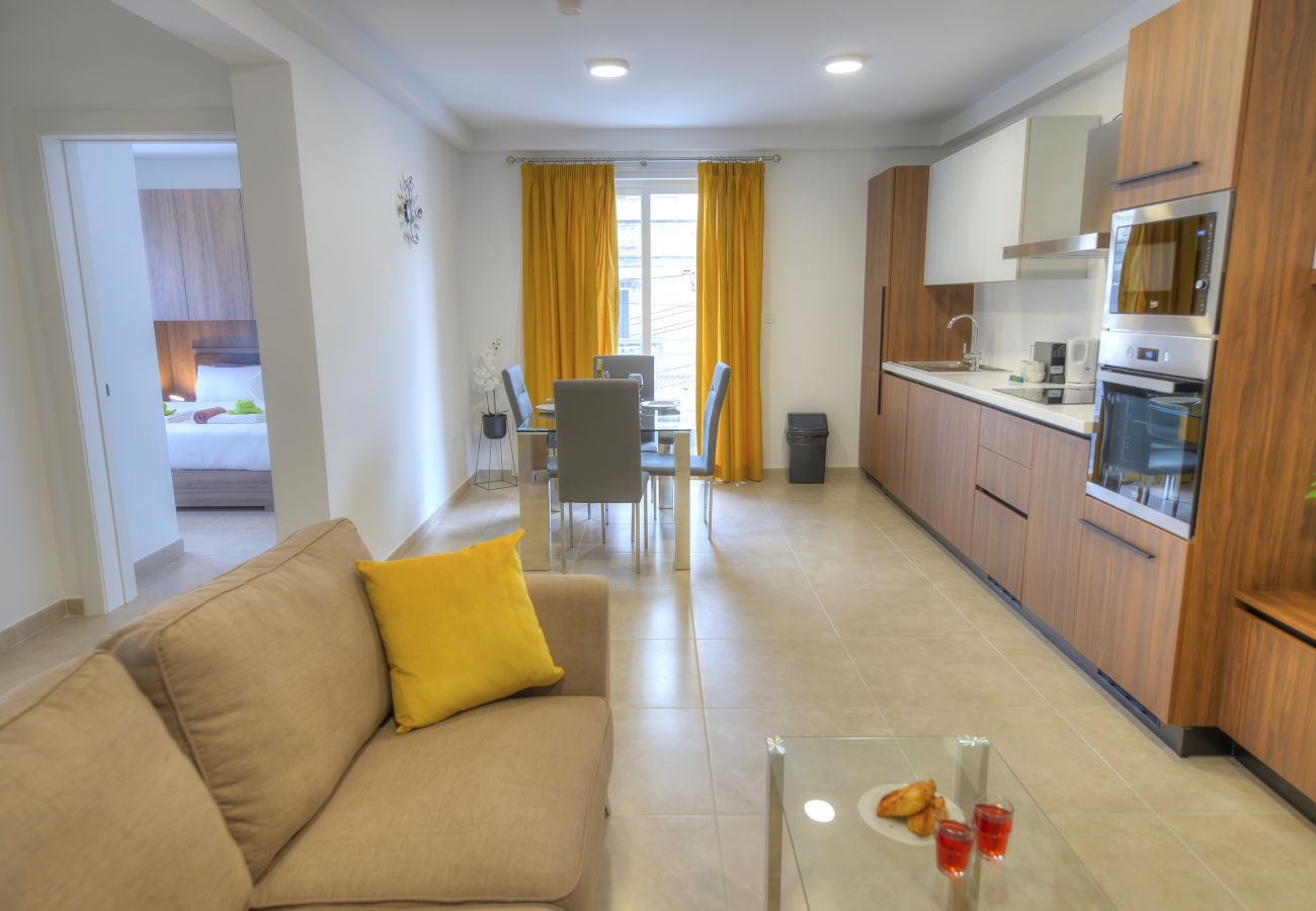 Apartamento en Gzira - Beautifully furnished 2 bedroom apartment DDIF1-3
