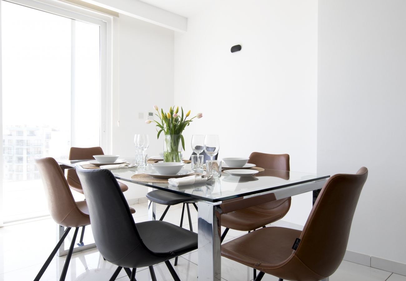 Apartamento en St Julian's - Luxurious 3bdm flat with breathtaking views MMAI1
