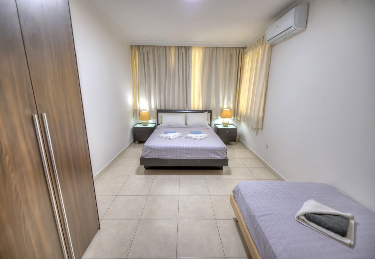 Apartamento en Sliema - Seafront apartment in the heart of Sliema MMAI2