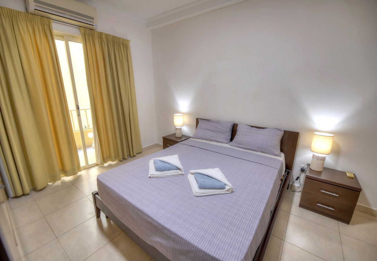 Apartamento en Sliema - Seafront apartment in the heart of Sliema MMAI2