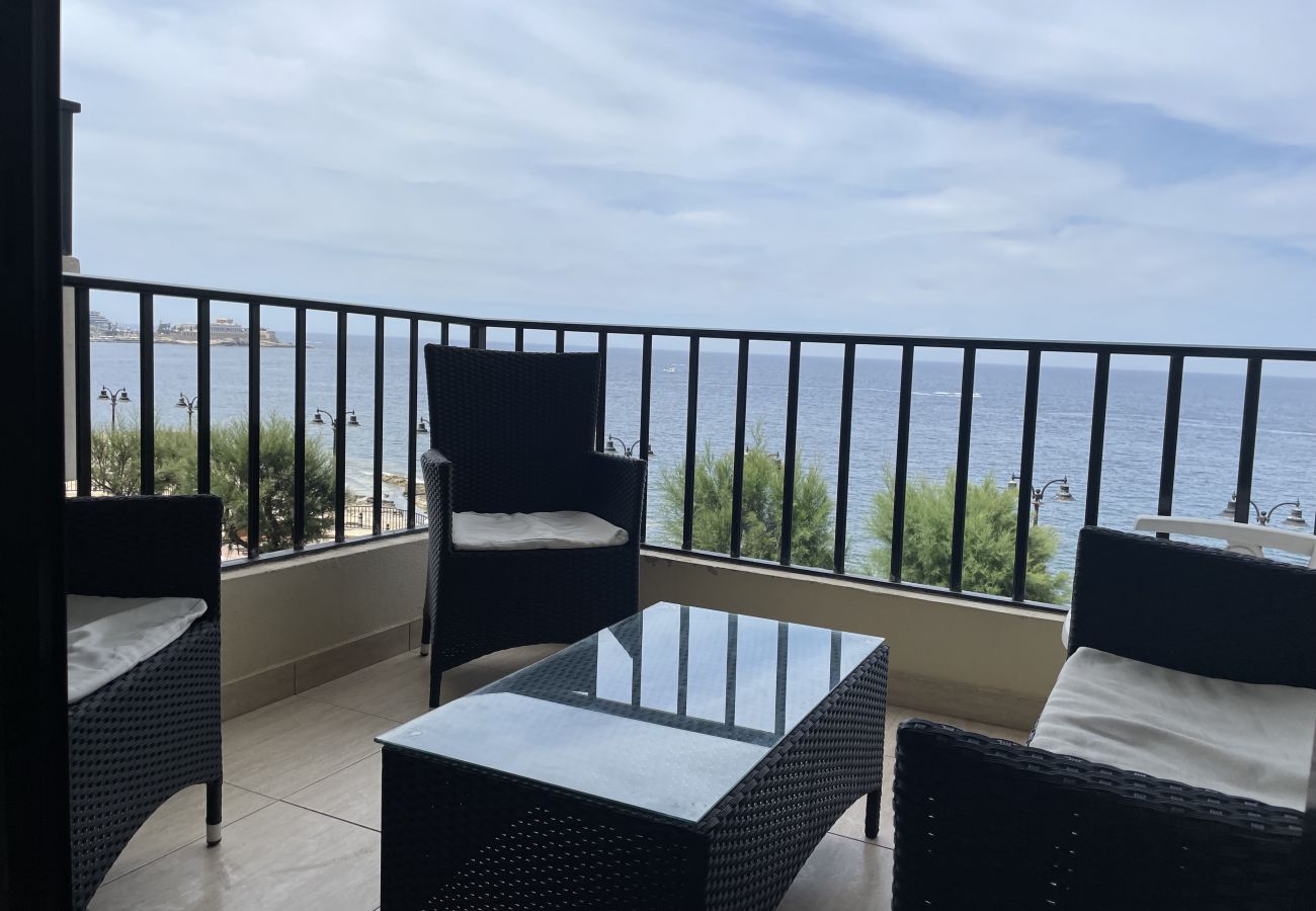 Apartamento en Sliema - Seafront apartment in the heart of Sliema MMAI2