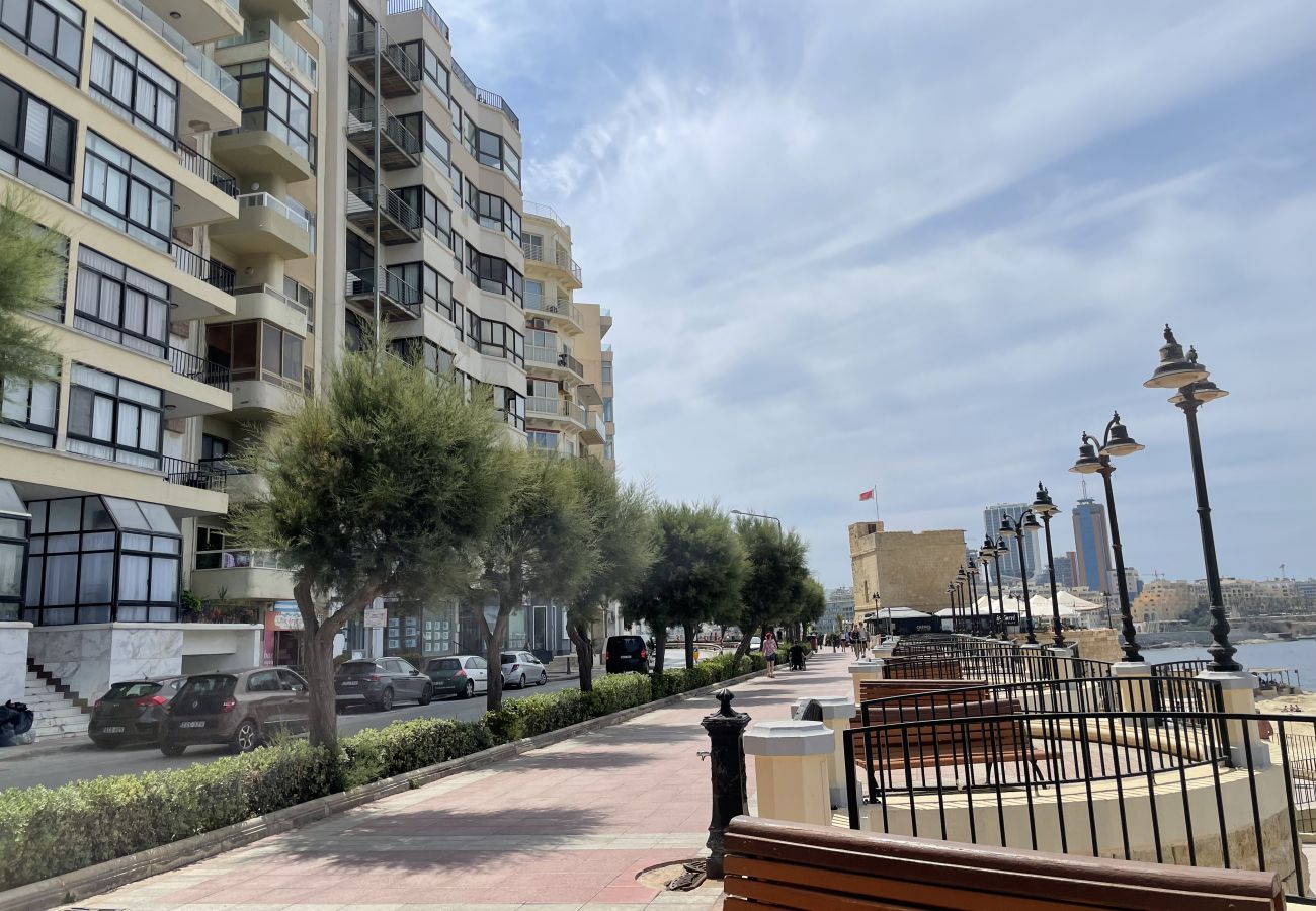 Apartamento en Sliema - Seafront apartment in the heart of Sliema MMAI2