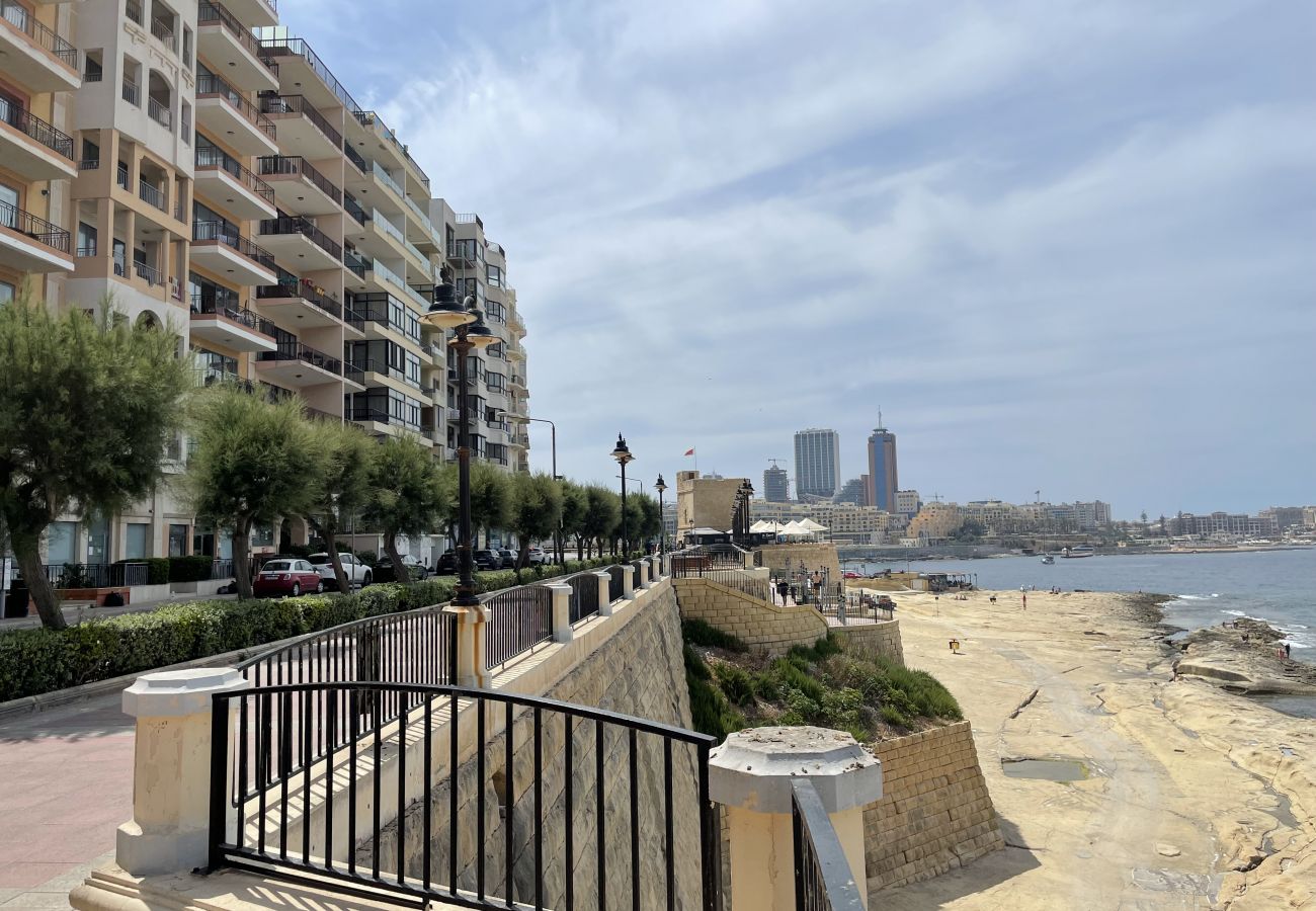 Apartamento en Sliema - Seafront apartment in the heart of Sliema MMAI2