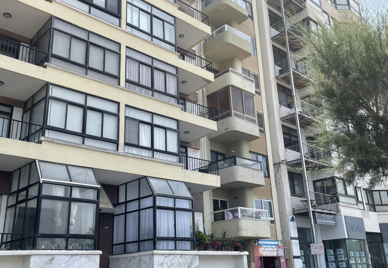 Apartamento en Sliema - Seafront apartment in the heart of Sliema MMAI2
