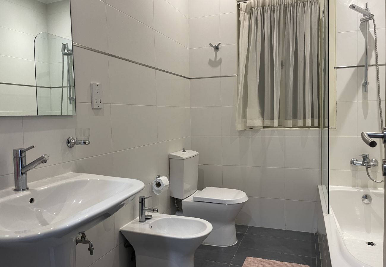 Apartamento en Sliema - Seafront apartment in the heart of Sliema MMAI2