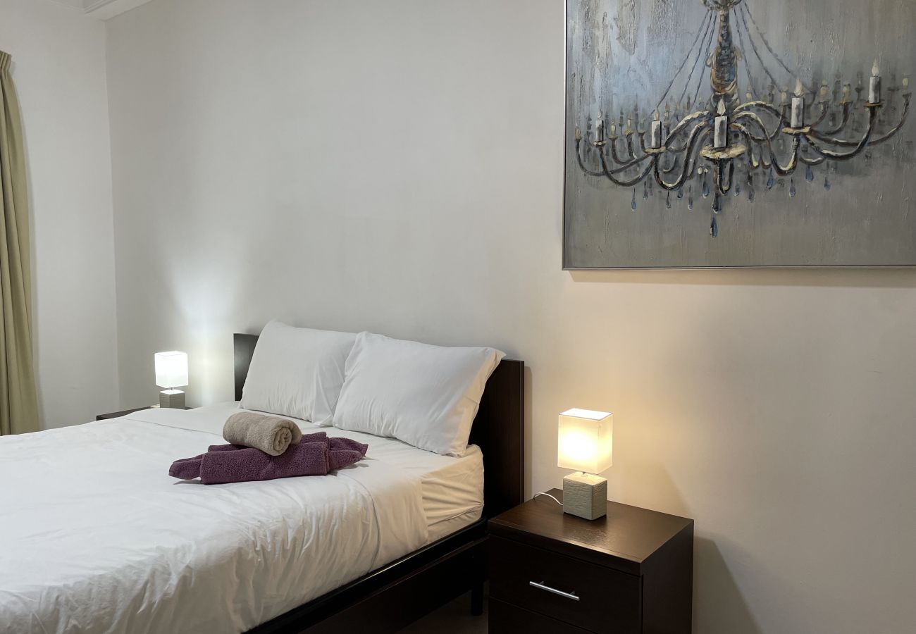 Apartamento en Sliema - Seafront apartment in the heart of Sliema MMAI2