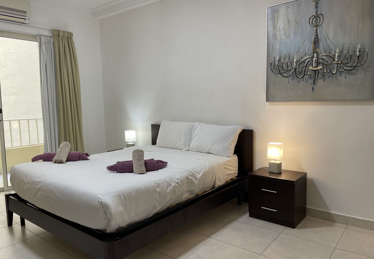 Apartamento en Sliema - Seafront apartment in the heart of Sliema MMAI2