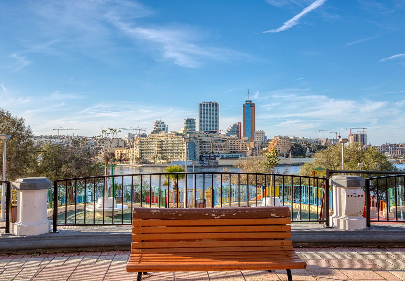 Apartamento en Sliema - Seafront apartment in the heart of Sliema MMAI2