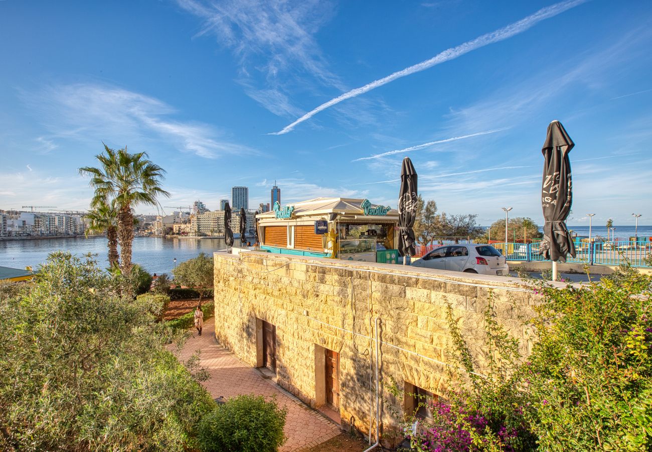 Apartamento en Sliema - Seafront apartment in the heart of Sliema MMAI2