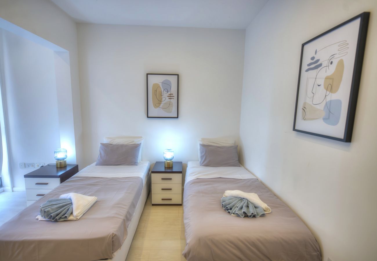 Apartamento en Sliema - Spacious apartment with breathtaking views GOSLM5