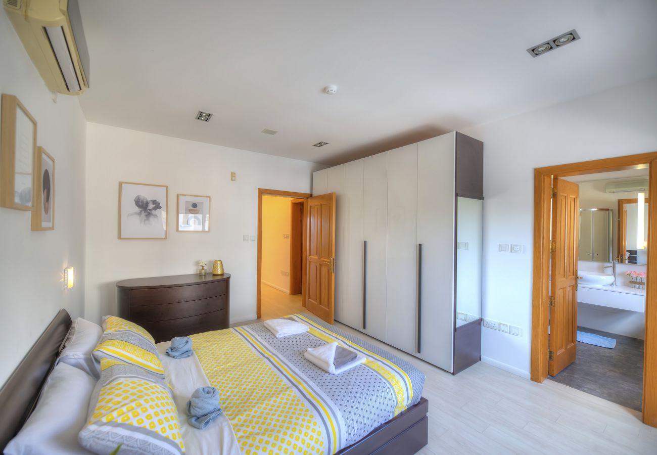 Apartamento en Sliema - Spacious apartment with breathtaking views GOSLM5