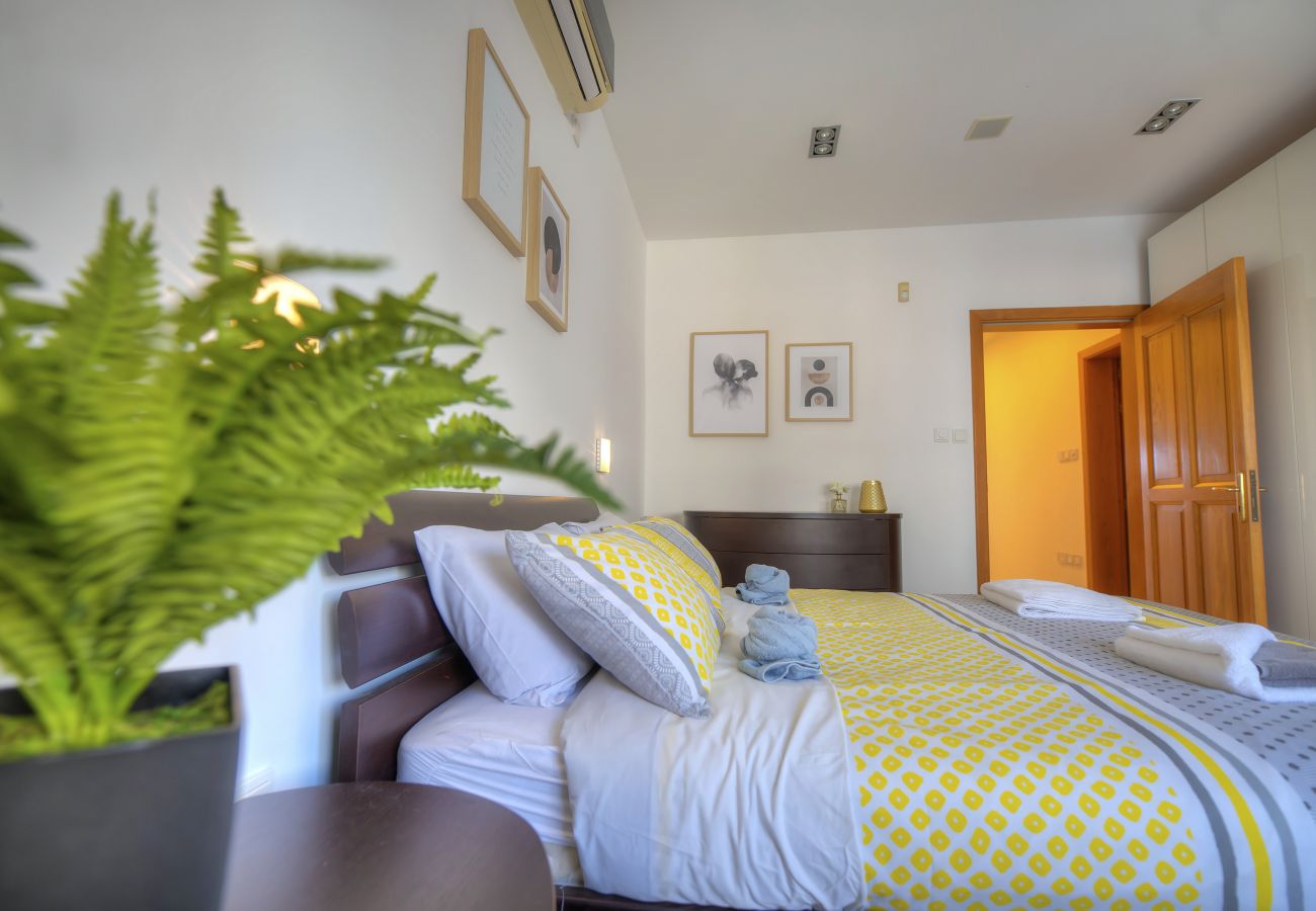 Apartamento en Sliema - Spacious apartment with breathtaking views GOSLM5