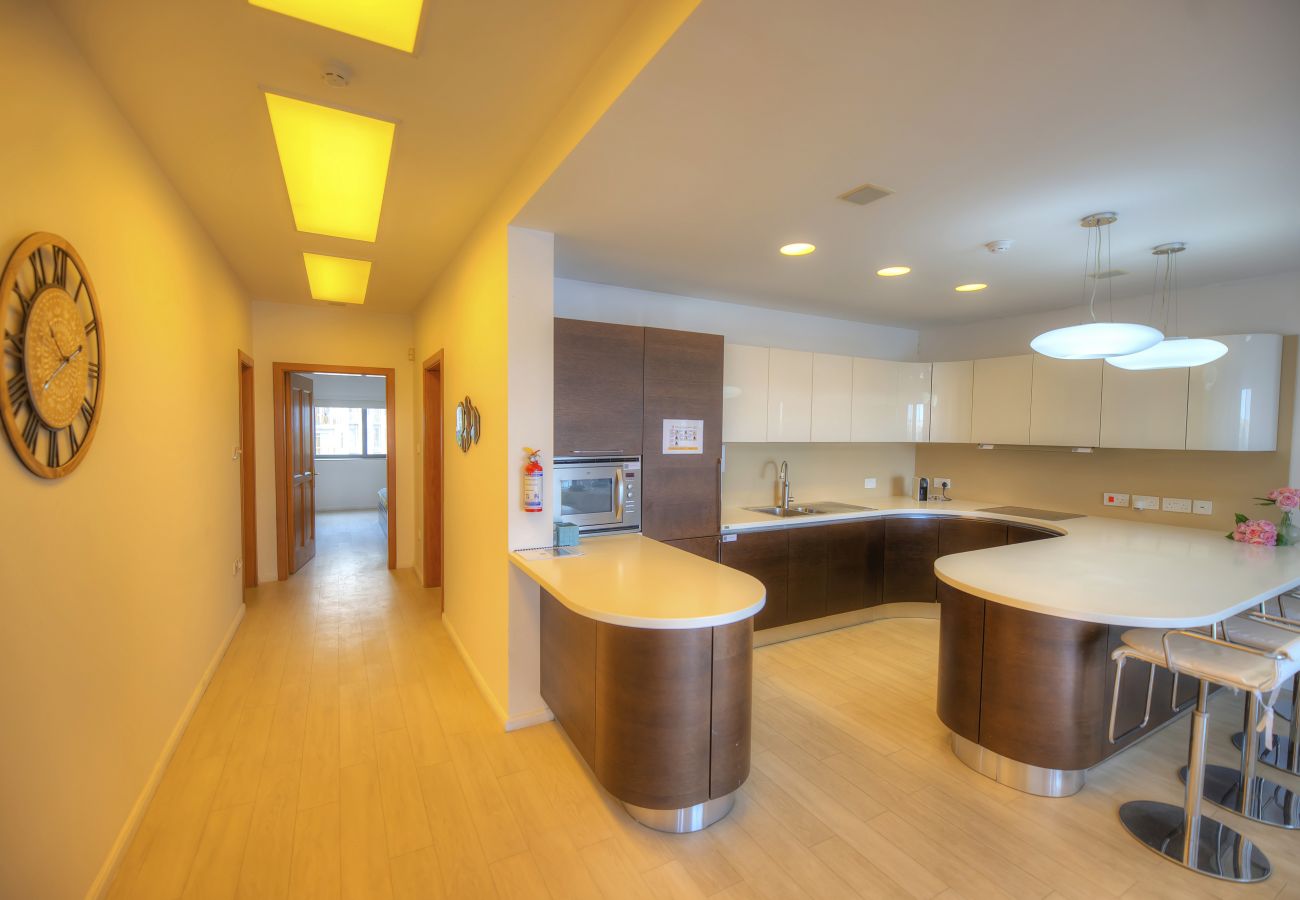 Apartamento en Sliema - Spacious apartment with breathtaking views GOSLM5