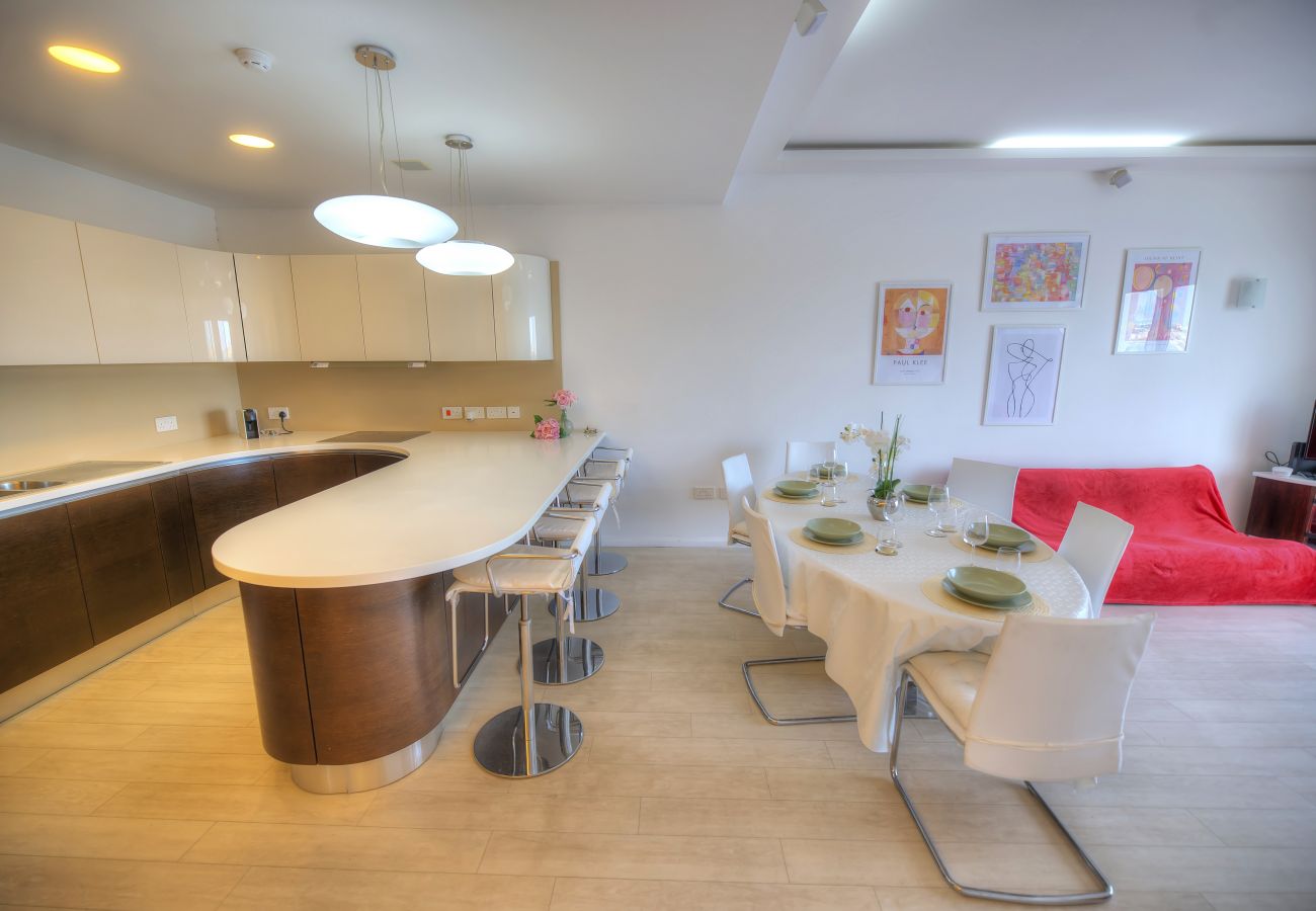 Apartamento en Sliema - Spacious apartment with breathtaking views GOSLM5