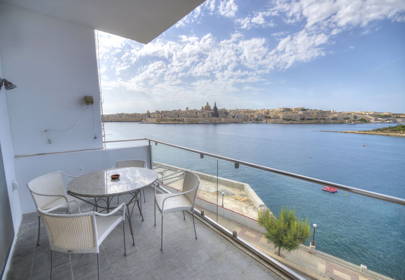 Apartamento en Sliema - Spacious apartment with breathtaking views GOSLM5