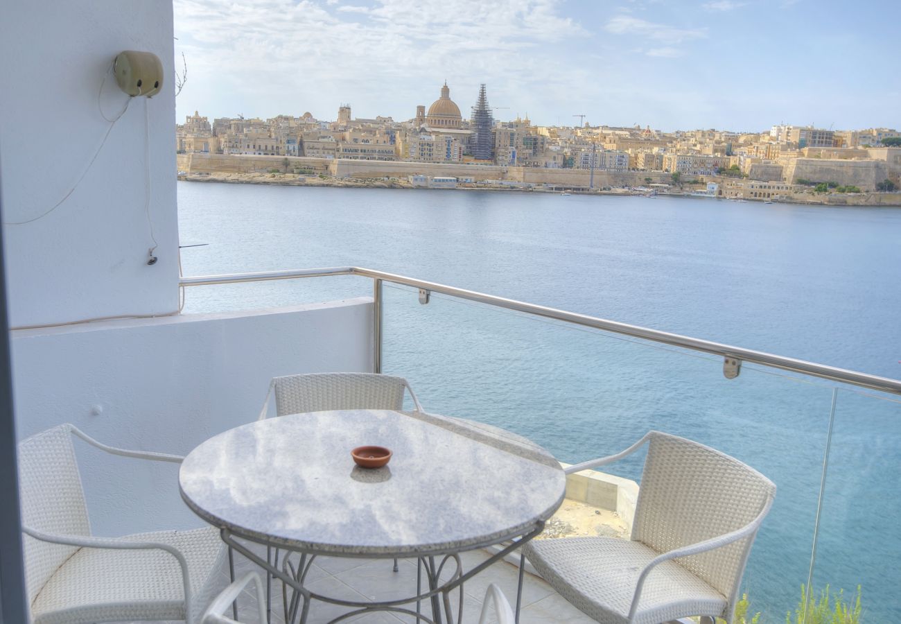 Apartamento en Sliema - Spacious apartment with breathtaking views GOSLM5