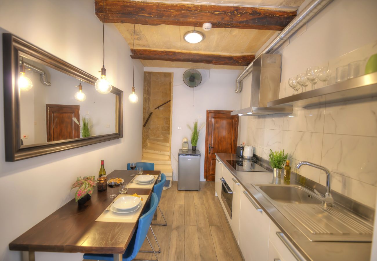 Apartamento en Valletta - Romantic maisonette in the heart of Valletta MBAL1
