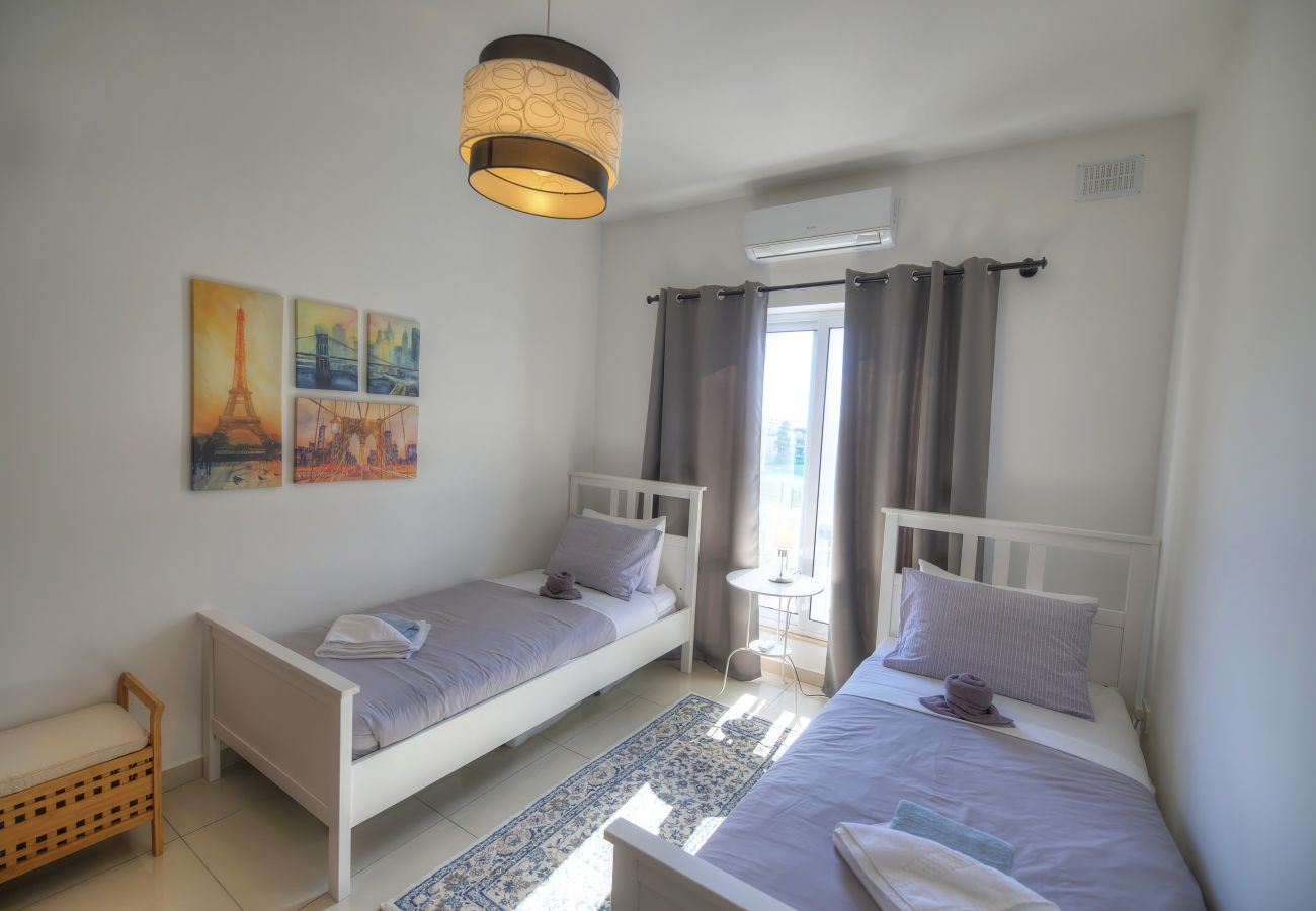 Apartamento en Msida - Charming 2 bedroom apartment with balcony ETUS1-1