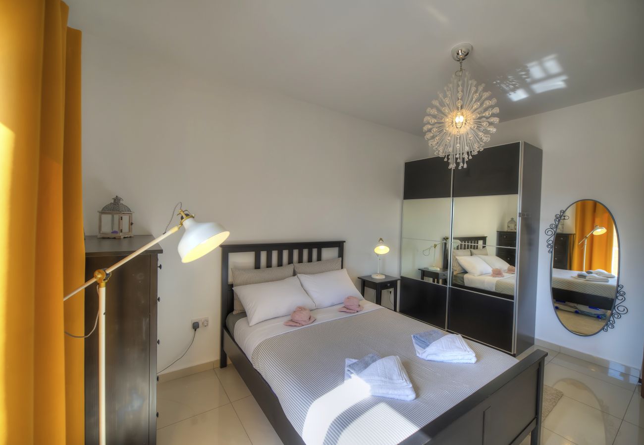 Apartamento en Msida - Charming 2 bedroom apartment with balcony ETUS1-1