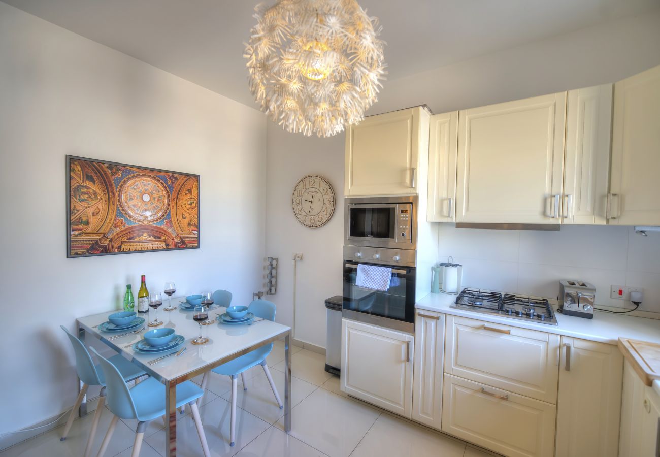 Apartamento en Msida - Charming 2 bedroom apartment with balcony ETUS1-1