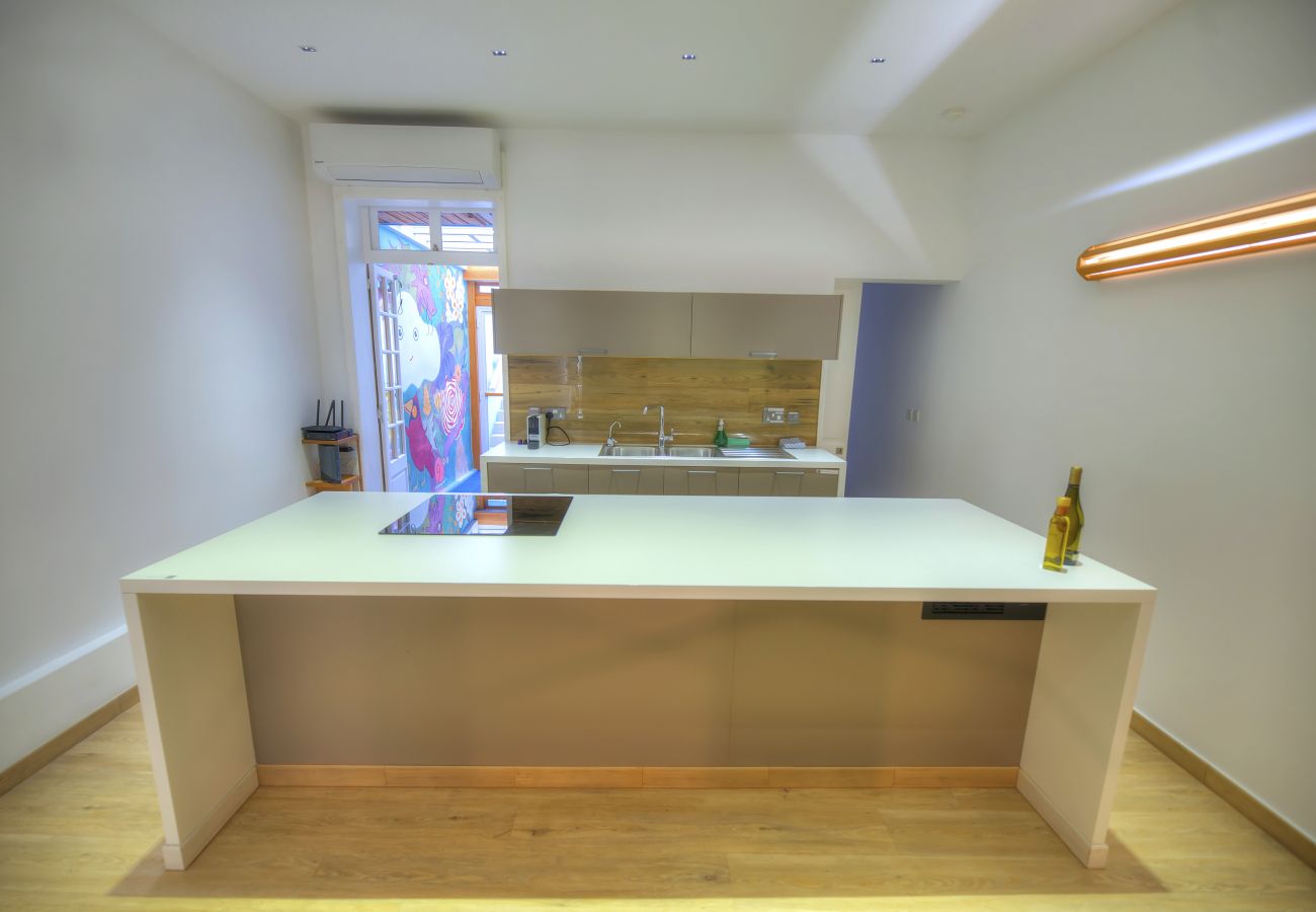 Casa en Gzira - Eco-friendly & spacious 1bedroom townhouse PCUT1-1