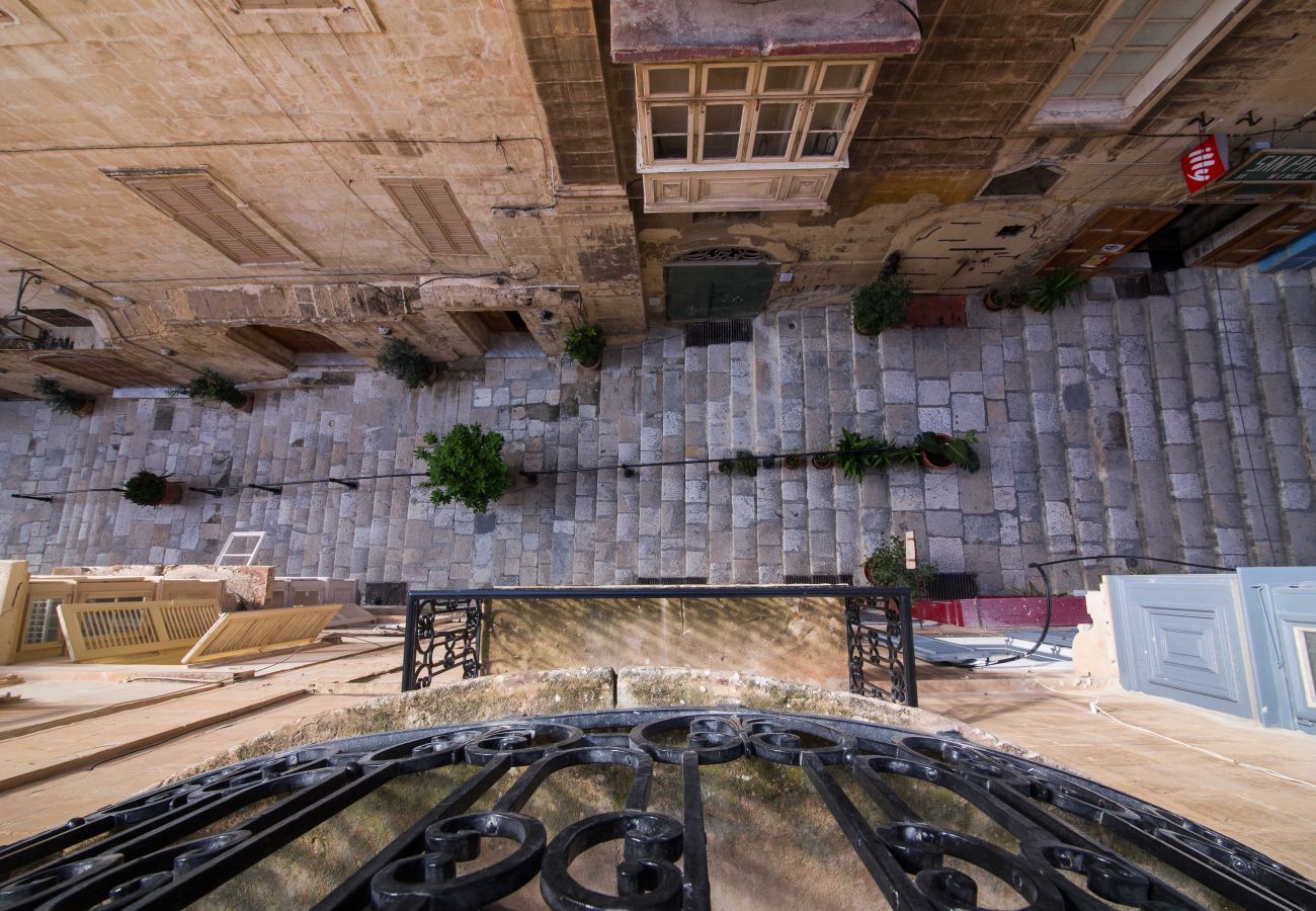 Apartamento en Valletta - Charming & traditional apartment in Valletta ESCH2
