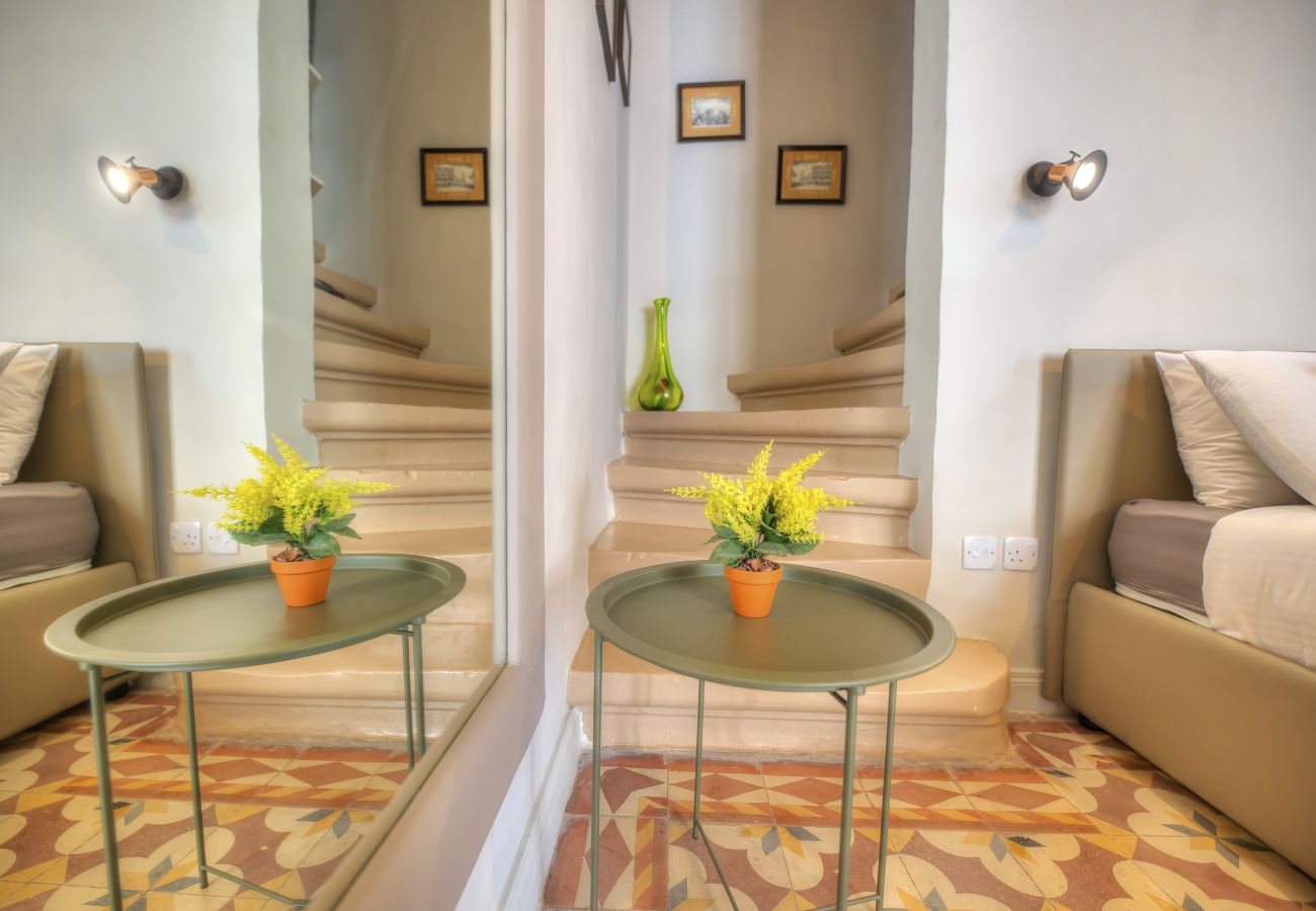 Apartamento en Valletta - Charming & traditional apartment in Valletta ESCH2