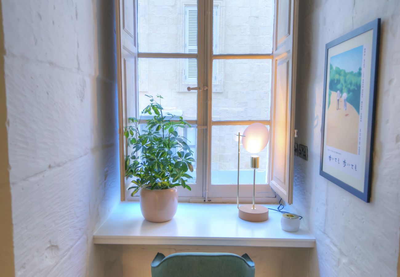 Apartamento en Valletta - Modern & luxurious palazzino in Valletta DDEM1-2