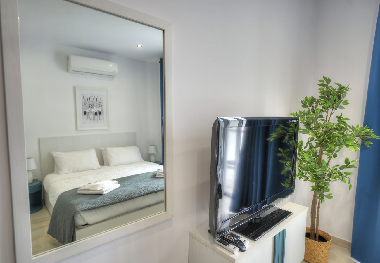 Apartamento en St Julian's - Modern and bright 2bedroom with terrace SARD1-1