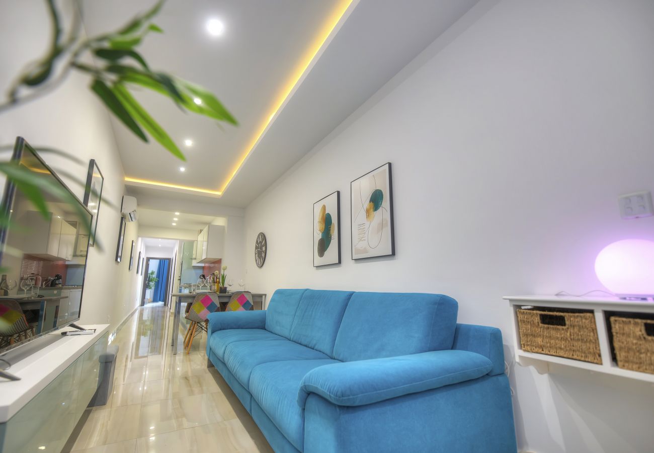 Apartamento en St Julian's - Modern and bright 2bedroom with terrace SARD1-1