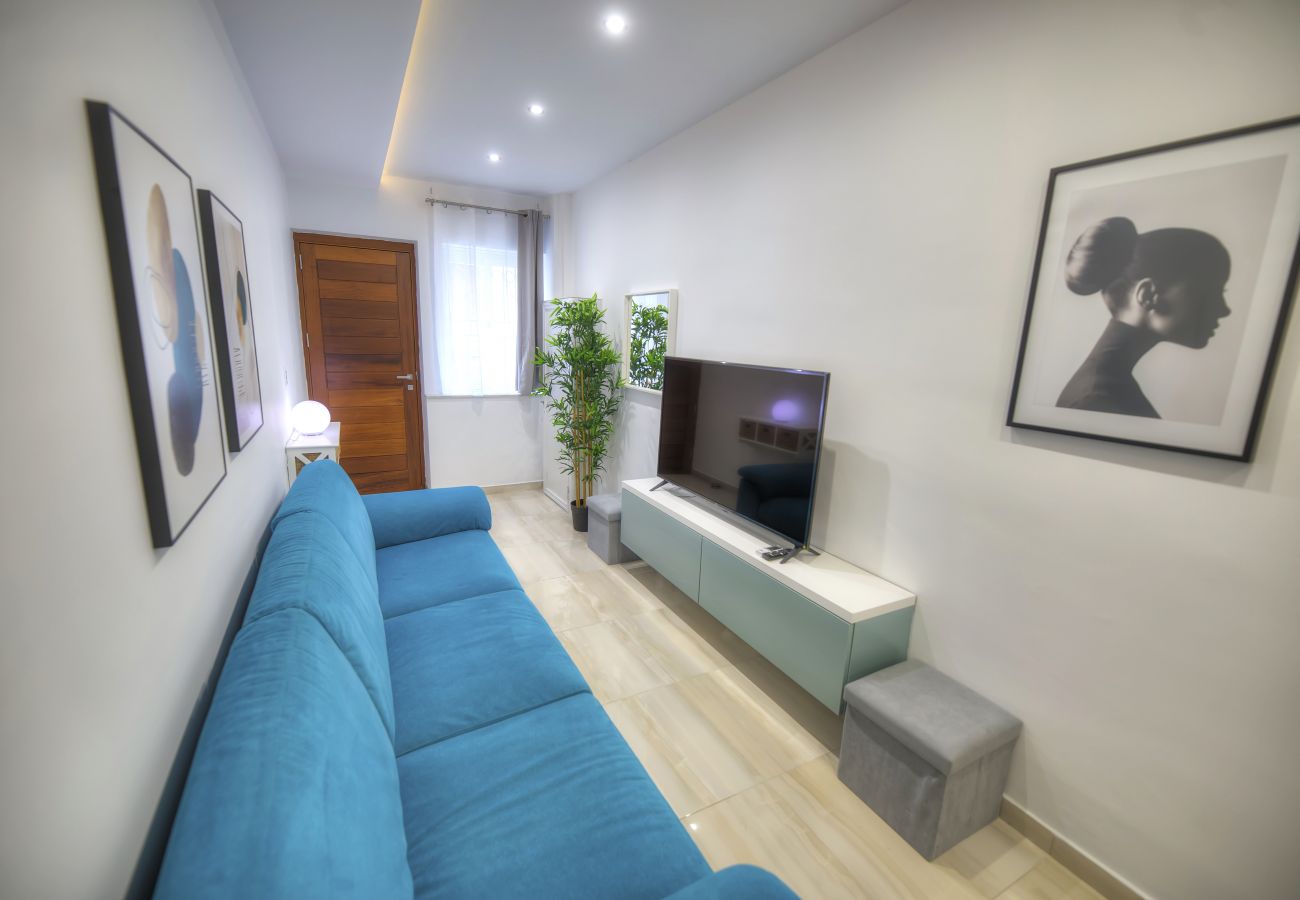 Apartamento en St Julian's - Modern and bright 2bedroom with terrace SARD1-1