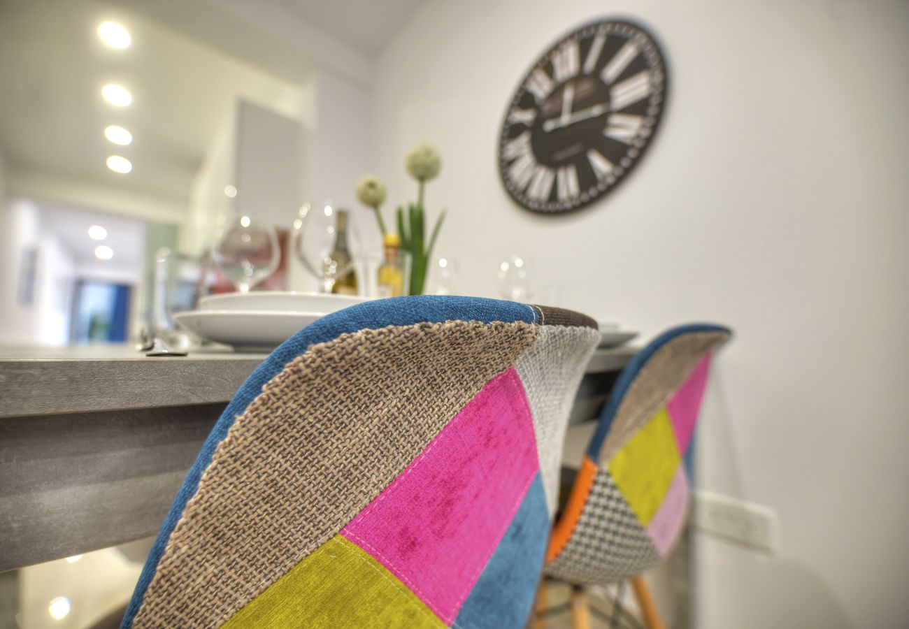 Apartamento en St Julian's - Modern and bright 2bedroom with terrace SARD1-1