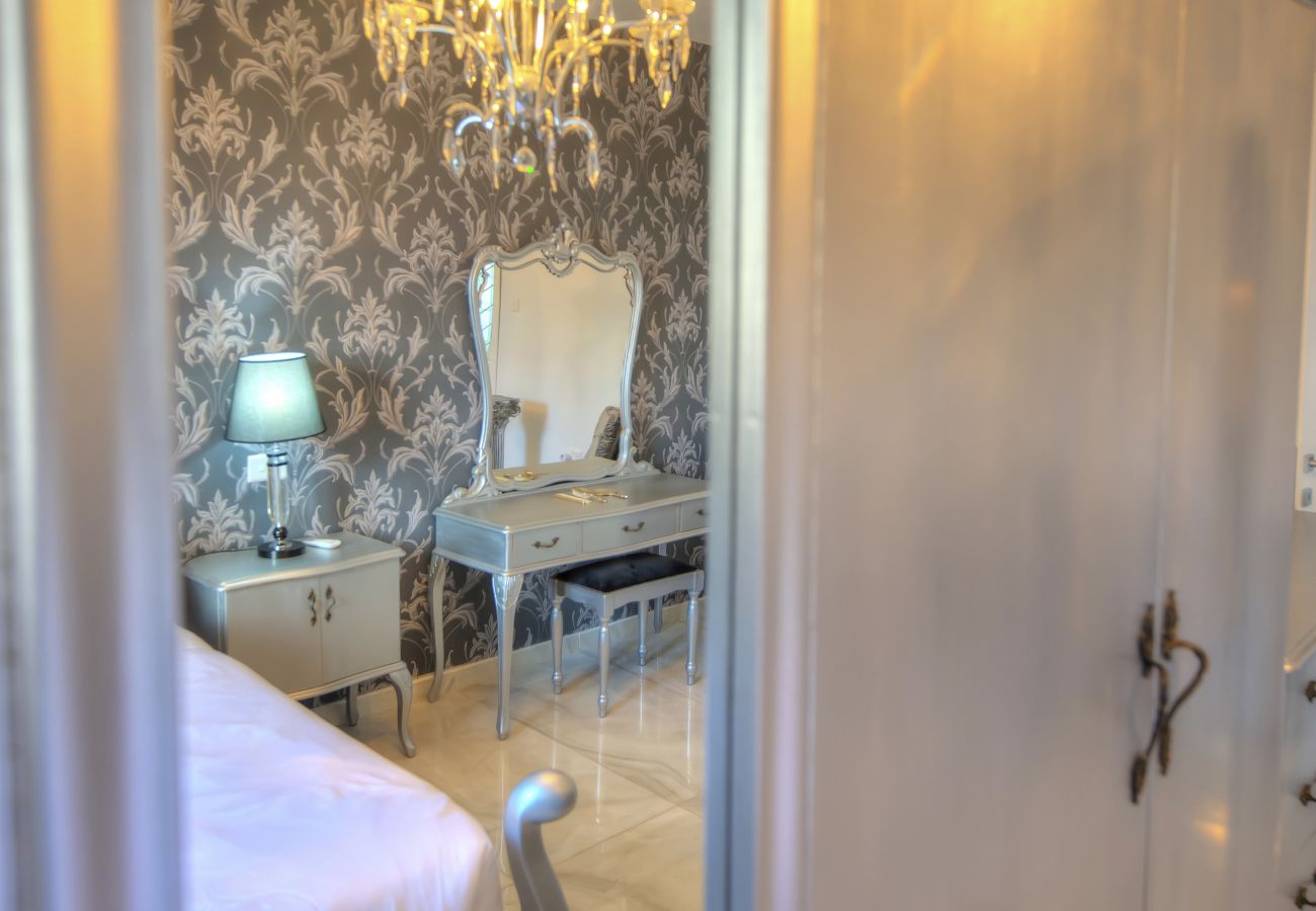Casa en Sliema - Spectacular spacious house with sun terrace ILJU1-1