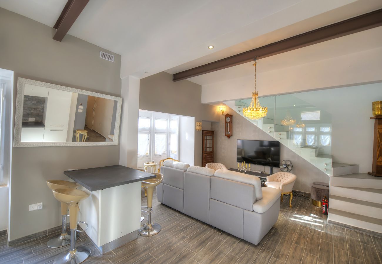 Casa en Sliema - Spectacular spacious house with sun terrace ILJU1-1