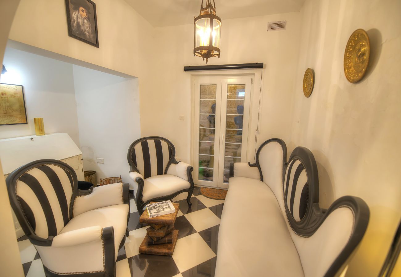 Casa en Sliema - Spectacular spacious house with sun terrace ILJU1-1