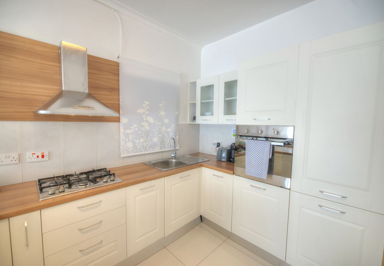 Apartamento en Gzira - Large and modern 2bedroom with balcony GLUB1-1